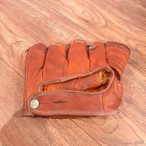 Vintage Dubow Fielders Glove